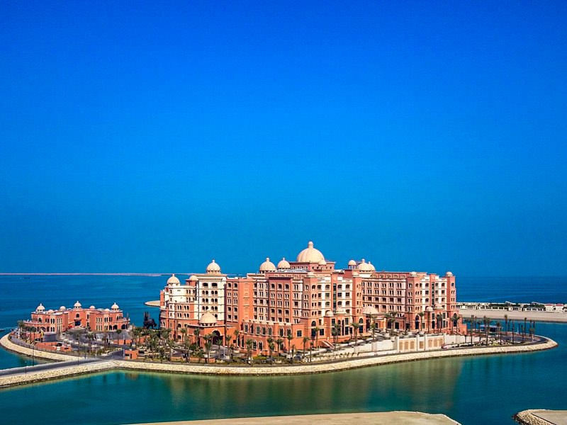 Winter Bazaar Hotel